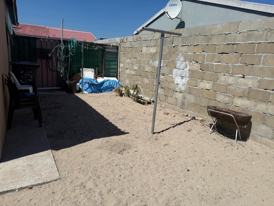 2 Bedroom Property for Sale in Highbury Western Cape